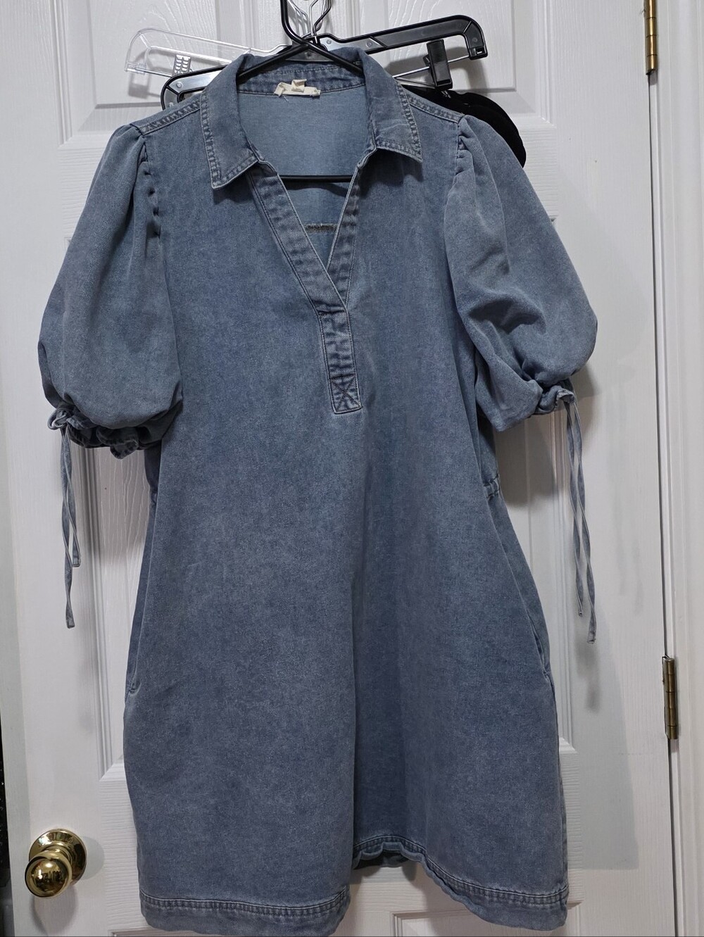 entro Denim Puff-Sleeve A-Line Dress in Blue